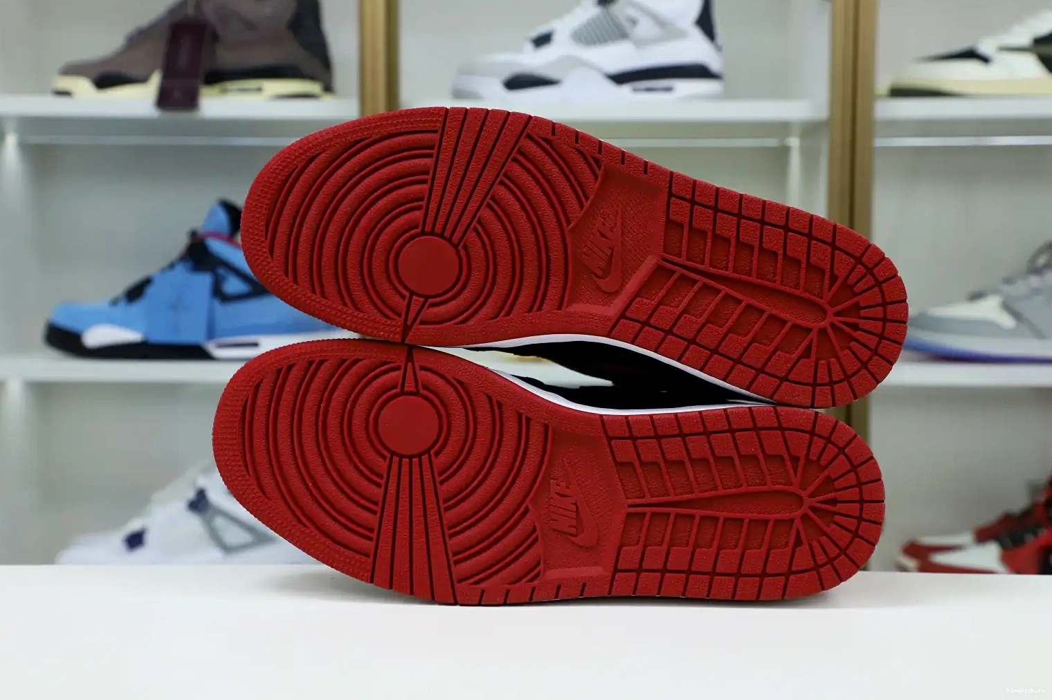 RETRO JORDAN AIR 'BRED' Kimikick OG 1 HIGH 0403